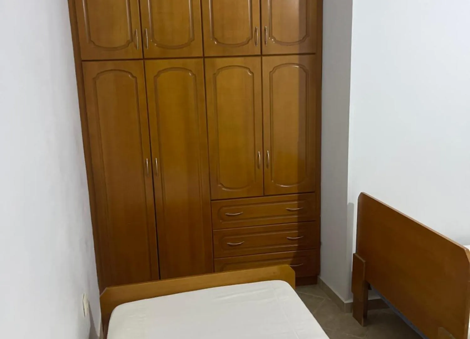 Zeni'S Villa Sarande 0*,  Albania