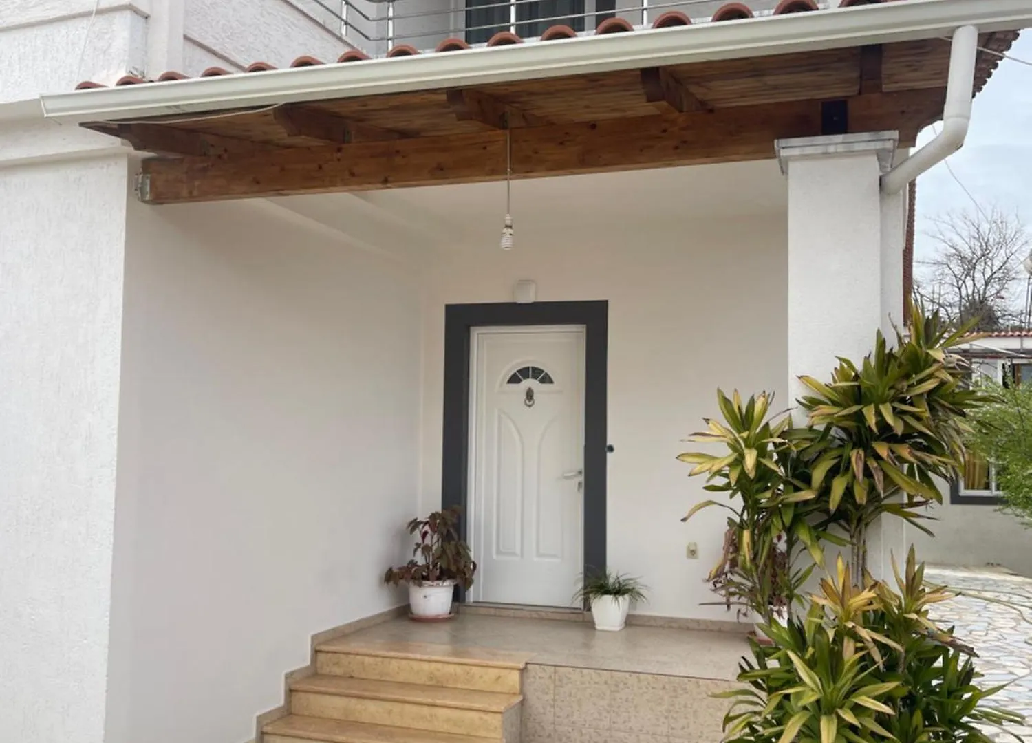 Zeni'S Villa סרנדה